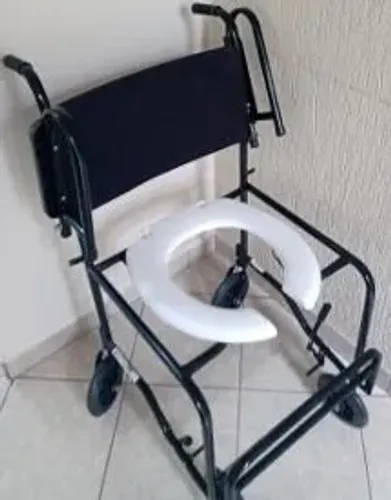Cadeira de banho STD dobrável preta com assento móvel