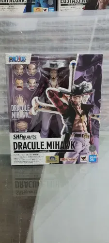 Sh figuarts - Mihawk - One Piece