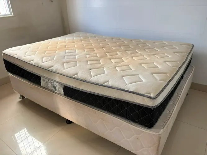 Vendo cana box colchão de mola 
