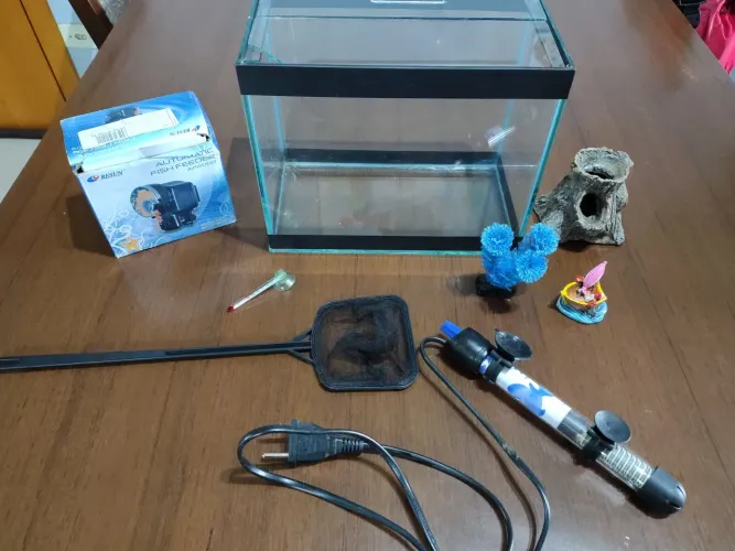 Aquário para peixe completo de 7,5L