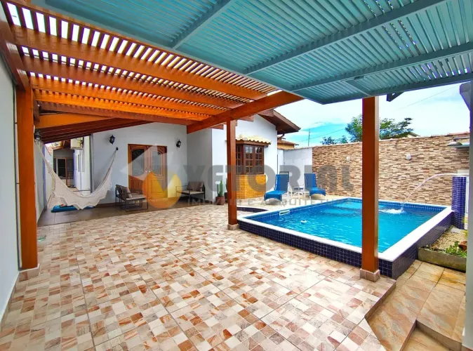 Térrea para venda com 160 metros quadrados com 3 quartos em Sumaré - Caraguatatuba - SP