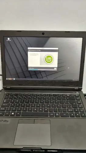 Positivo Blackstone N8140