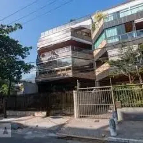 COBERTURA venda ou aluguel com 484 metros quadrados,4 quartos com 4 suites