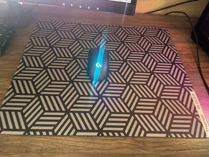 Mouse pad de vidro titorion