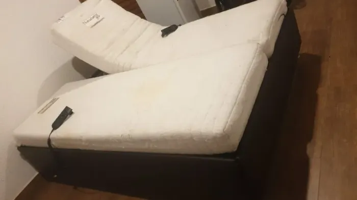 Cama casal motorizada