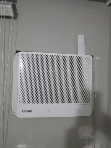 Ar condicionado digital Cônsul 7.500 Btus 220v