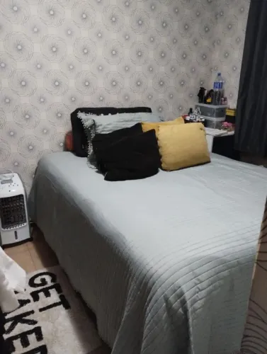 Aluga se apartamento. Prox ao metrô Guilhermina esperança 