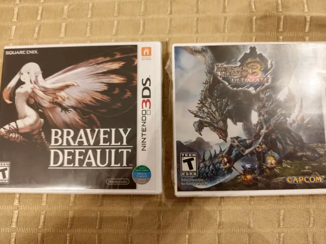 Monster Hunter 3 Ultimate + Bravely Default 3DS lacrados