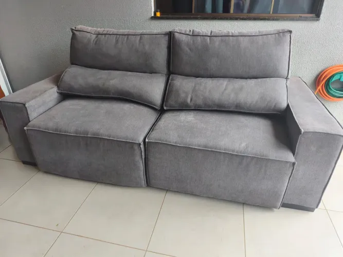 Sofa retrátil e reclinavel em ótimo estado