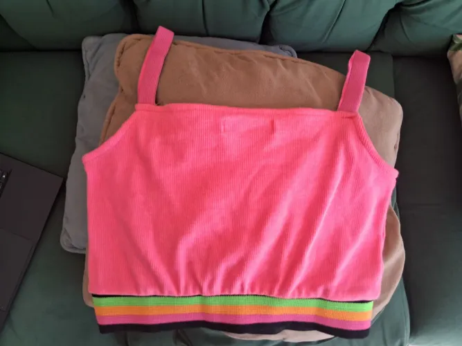 Blusa top cropped