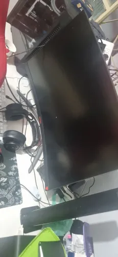 Monitor agon 32 p