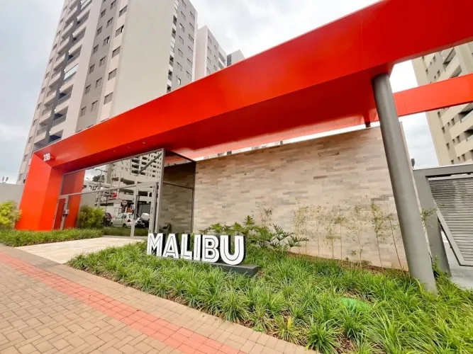 Apartamento com 2 dormitórios para alugar, 51 m² por R$ 3.200/mês - Aurora - Londrina/PR