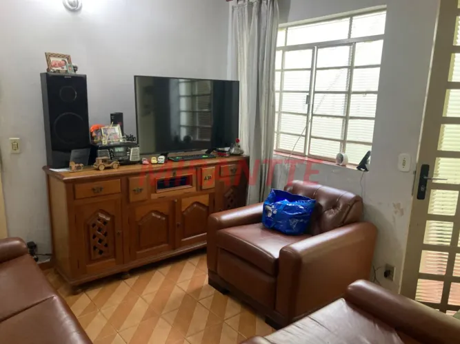 Sobrado de 140m² com 5 quartos em Vila Gustavo