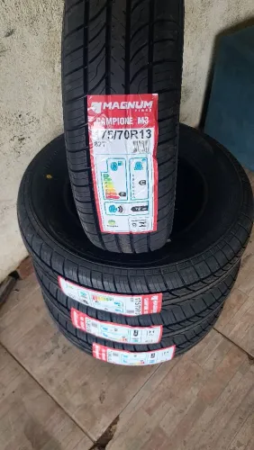 Pneus originais 175/70/13 Magnum