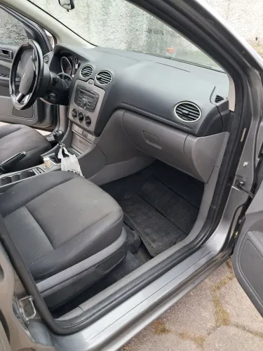 Ford Focus Sedan 1.6/1.6 Flex 8v/16v 4P Mec. 2012