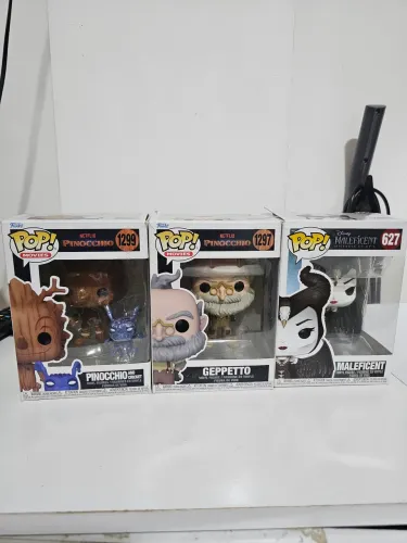 Lote 3 Funko Pop Original - Pinóquio, Gepeto e Malévola Disney