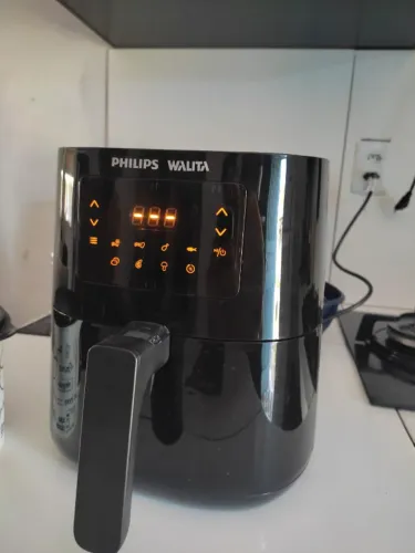 Airfryer Ditital Philips Walita RI9252/91 4,1L de capacidade, 1400w - 110v (NUNCA USADA)