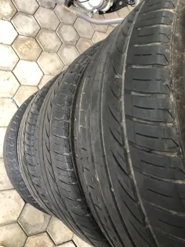 4 Pneus 275/45 R20