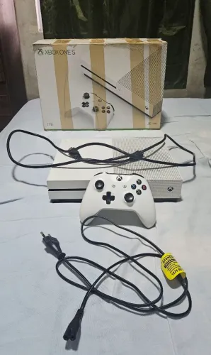Xbox One S Branco + Controle Original + Caixa