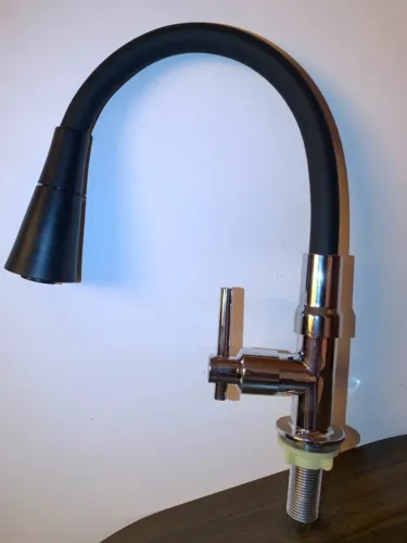 Torneira de Bancada para Cozinha