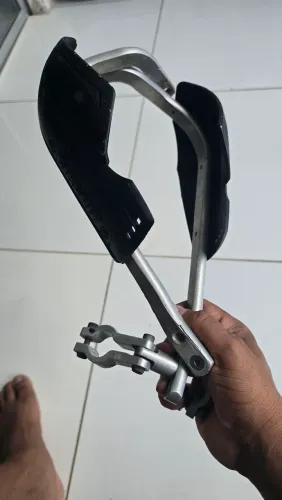 Protetor de Mão Circuit Alumínio