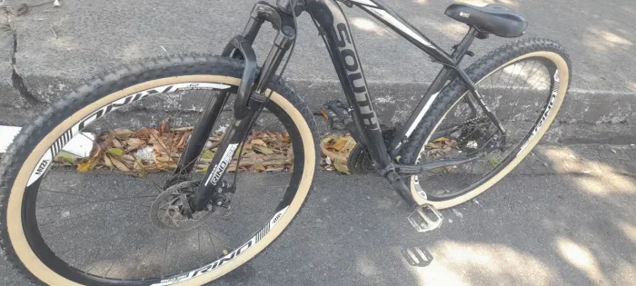 Bicicleta aro 29 nova