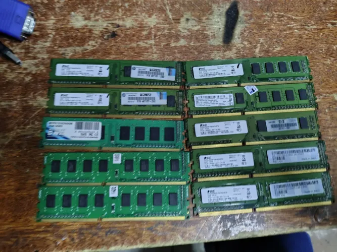 Kit 10 Und Memória 2gb Ddr3 1333mhz Só Venda