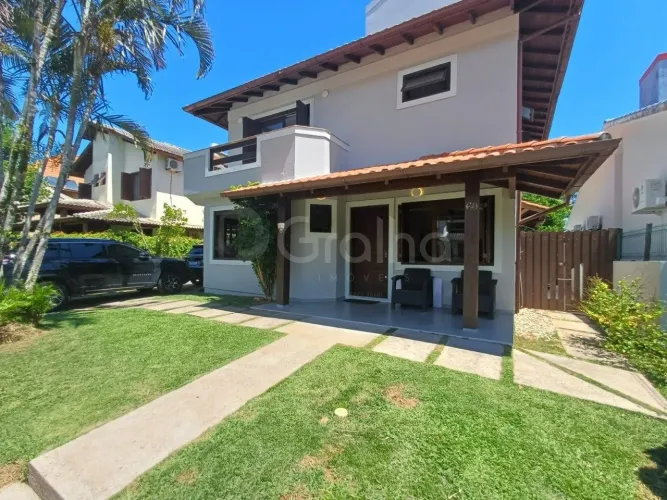 Casa para Venda em Florianópolis, Jurerê Internacional, 4 dormitórios, 2 suítes, 4 banheir