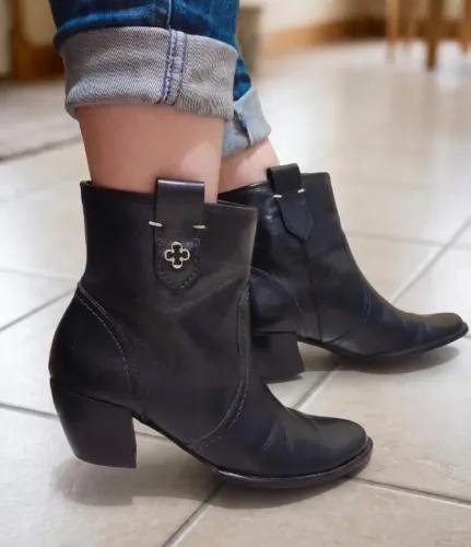 Bota de cano curto - Capodarte