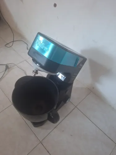 Vendo batedeira nova