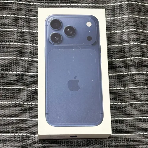 Iphone 17 Pro 256gb Novo Lacrado Cor Azul !