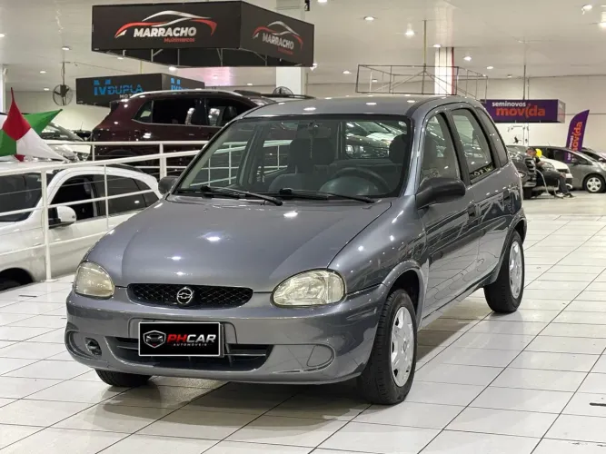 Chevrolet Corsa SED Class.super 1.0/1.0 Flexpower (álcool) 2000