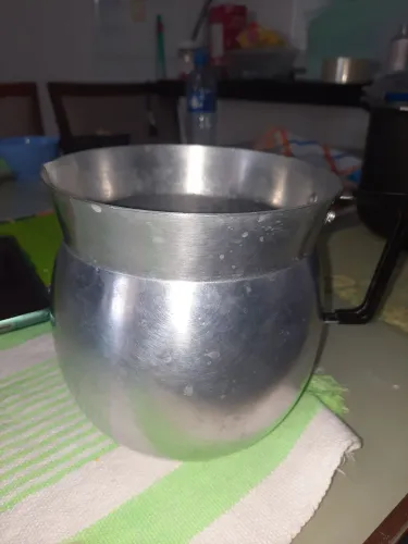Panela estilo leiteira de alumínio 