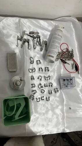 Kit Acessórios Inox para Bancada e Treino Laboratorial + Broqueiro e Presilhas
