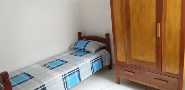 Suítes mobiliadas para Homens