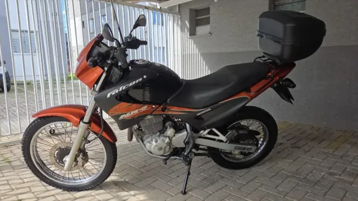 Honda NX-4 Falcon 400 2007/2007