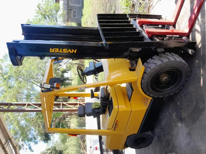 Empilhadeira Hyster