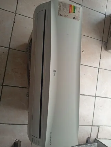 LG inverter 9.000 BTUs 