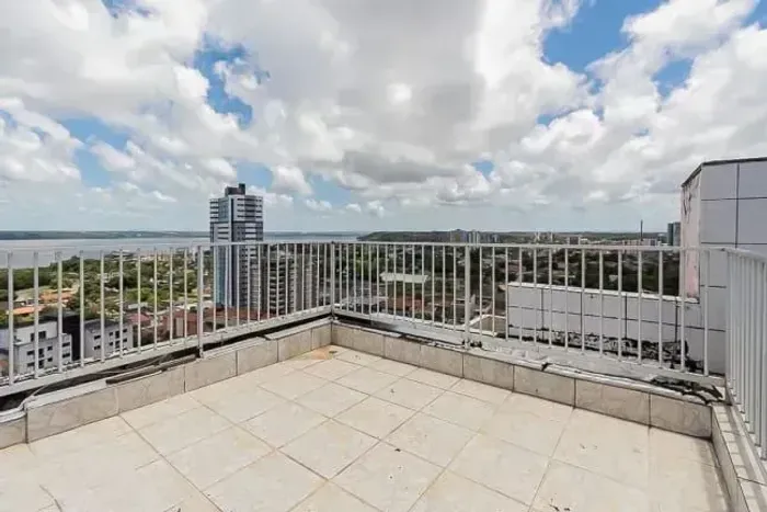 Imóvel para venda com 220 metros quadrados com 6 quartos em Farol - Maceió - AL