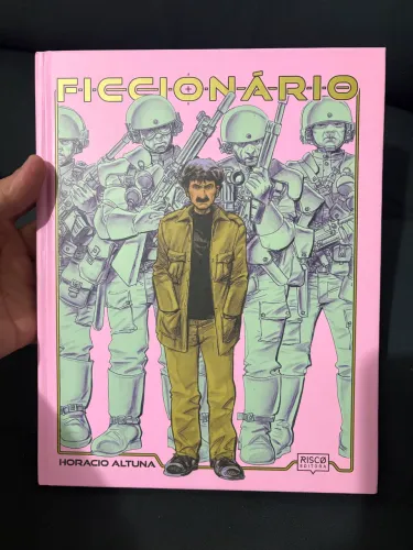HQ Ficcionário - Editora Risco