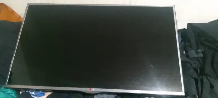 tv lg 42 precisa trocar os leds sem controle