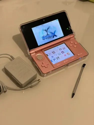 Nintendo 3DS Japonês Desbloqueado | Impecável | Carregador e caneta | Vários jogos