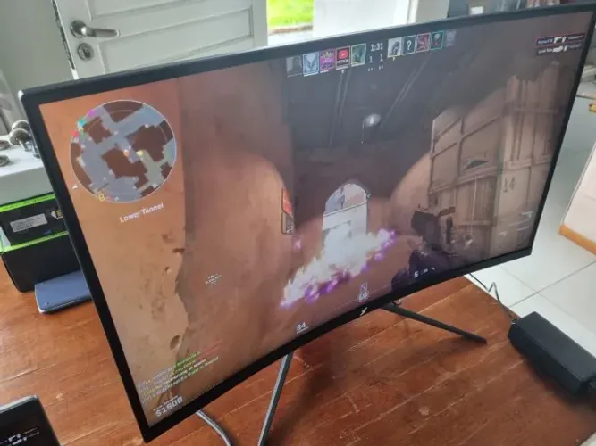 Monitor Gamer SuperFrame Precision, 27 Pol, Curvo, Quad HD, 124.4% sRGB, FreeSync/G-Sync