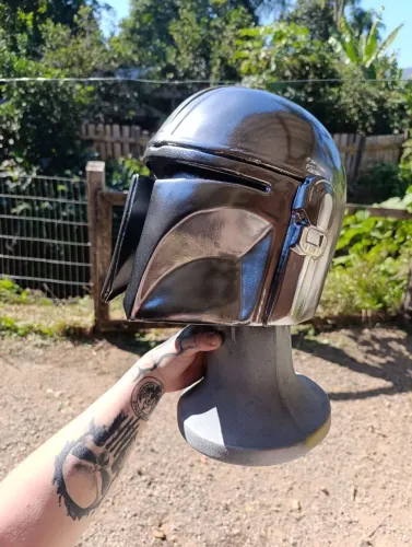Capacete mandaloriano 