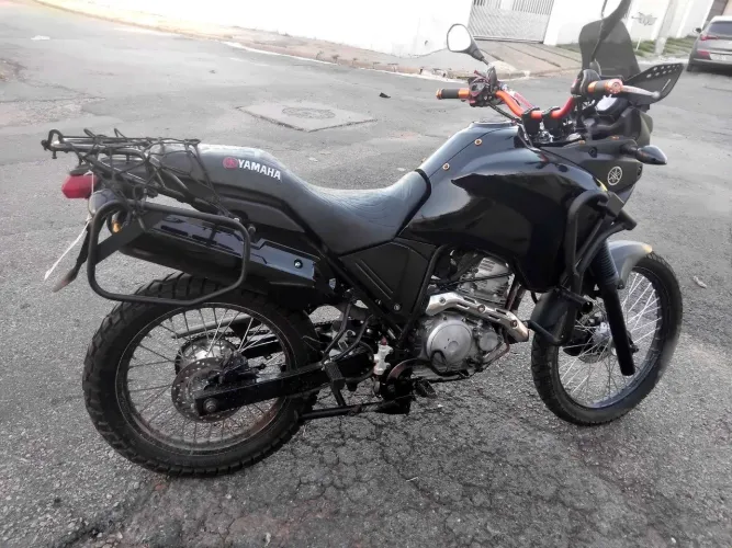 Tenere 250