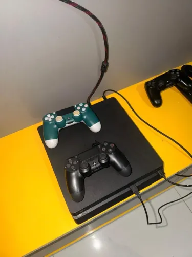 PlayStation 4 Slim 1 Tb