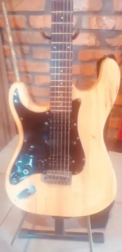 Guitarra Giannini em ÓTIMO ESTADO