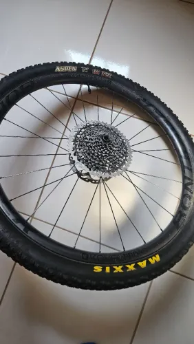 Rodas de Carbono Bontrager Koove Elite Pro