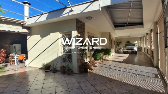 Casa com 3 quartos à venda no Jardim Itália em Amparo SP