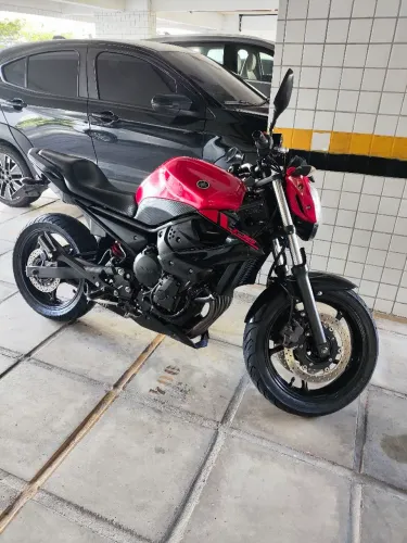 Yamaha XJ6 Novíssima 